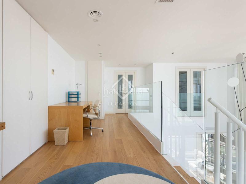 Foto f475195c-497f-4e5b-b2e5-a94b8bdebf38. Ático magnífico ático con increíbles vistas en venta en diagonal mar en Barcelona