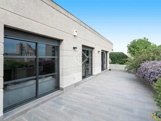 Ático en La Nova Esquerra de l´Eixample. En venta ático dúplex en leixample izquierdo, con seis dormitori