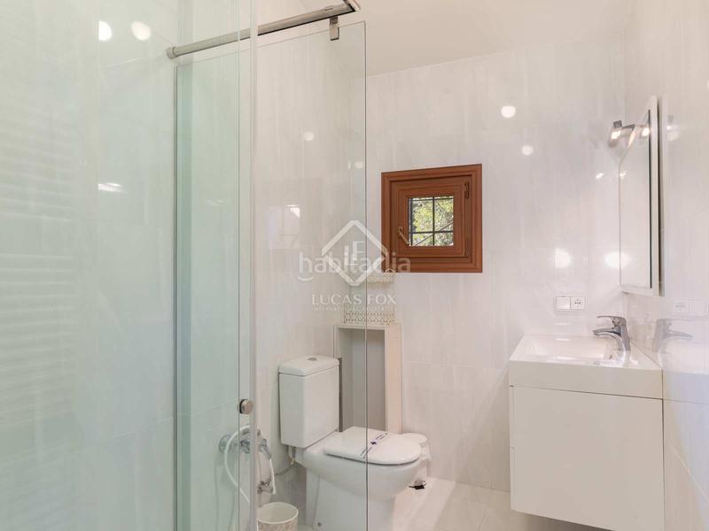 Foto 647bb956-7518-48b5-acef-f9486c900a19. Chalet exclusiva villa de 10 dormitorios con estupendas vistas al mar, en venta en sa riera en Begur