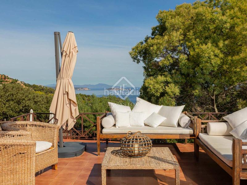 Foto 84ba42d7-afcb-4bde-ac1d-81f6d5500c6b. Chalet exclusiva villa de 10 dormitorios con estupendas vistas al mar, en venta en sa riera en Begur