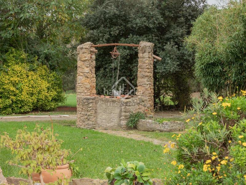 Foto 1e79e3b4-eb5c-44eb-b154-cdaab0a0450e. Masia amb calefacció aparcament a Forallac