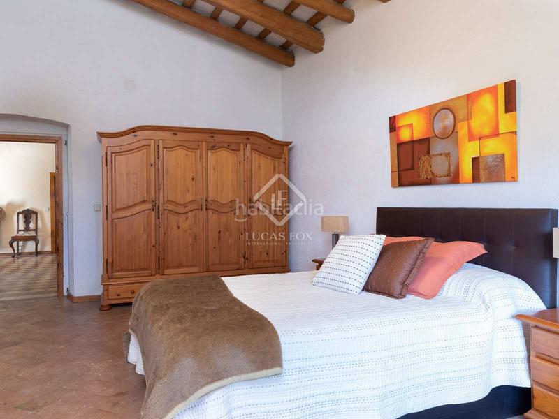 Foto 8b83ea18-e55f-4dc0-834c-ad6f59607e2b. Masia amb calefacció aparcament a Forallac