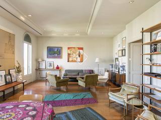 Appartement à Dreta de l´Eixample. Vivienda con vistas a la pedrera en venta en paseo de gràcia