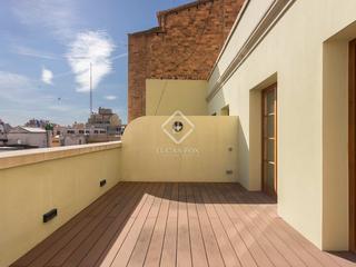 Ático en Dreta de l´Eixample. Ático de obra nueva con 2 dormitorios y terraza de 68 m en venta