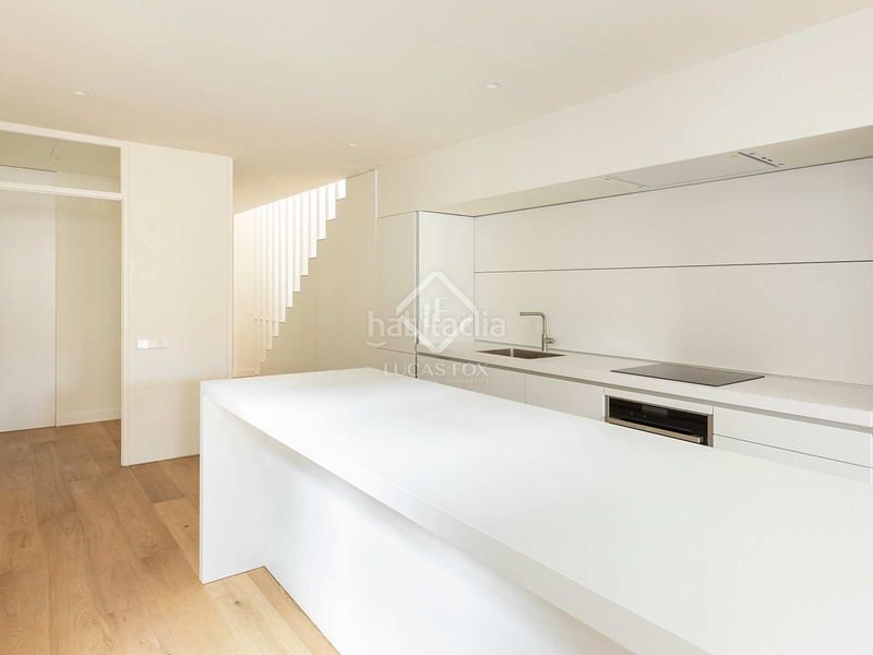 Foto 01037bd1-13cb-4cc1-a0bd-72fcf6298ff7. Piso  de obra nueva de 2 dormitorios con terraza de 62 m en venta en el eixample derecho en Barcelona