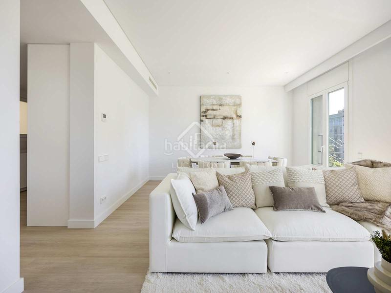 Foto 0232412d-963a-4264-9cee-5e432f22ad04. Piso  renovado de 3 dormitorios en venta en el eixample derecho, en Barcelona