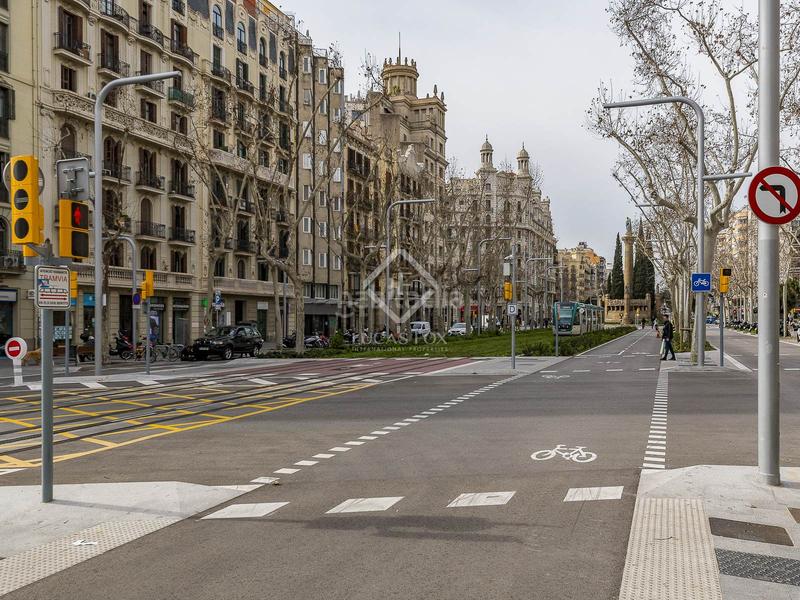 Foto 2c9408f8-01e7-49ac-a839-c3a0a6f43d7e. Piso  renovado de 3 dormitorios en venta en el eixample derecho, en Barcelona