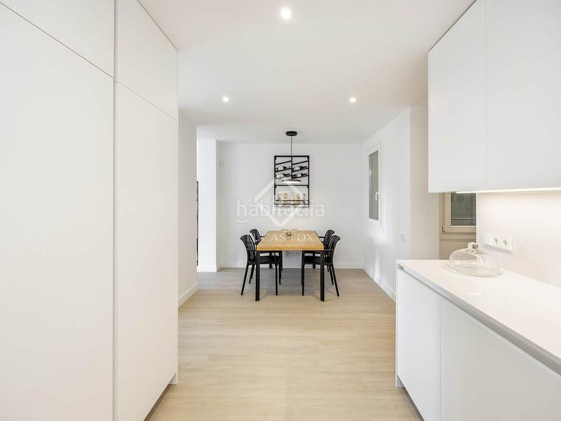 Foto 7688aeee-3895-4060-abe2-d9d6a4692ccd. Piso  renovado de 3 dormitorios en venta en el eixample derecho, en Barcelona