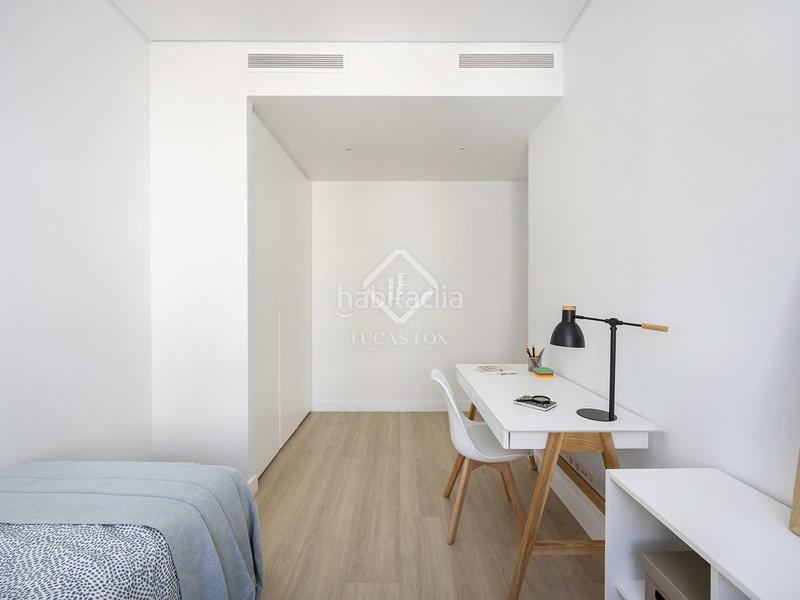 Foto f9b6953c-5794-41be-98c8-77bed125b1ae. Piso  renovado de 3 dormitorios en venta en el eixample derecho, en Barcelona