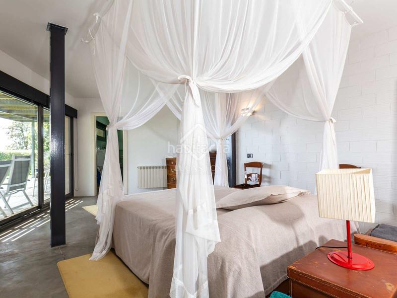 Foto 6f56f26f-adf8-4486-bff6-1bc5a96f3e98. Chalet in Vallvidrera - Tibidabo - Les Planes Barcelona