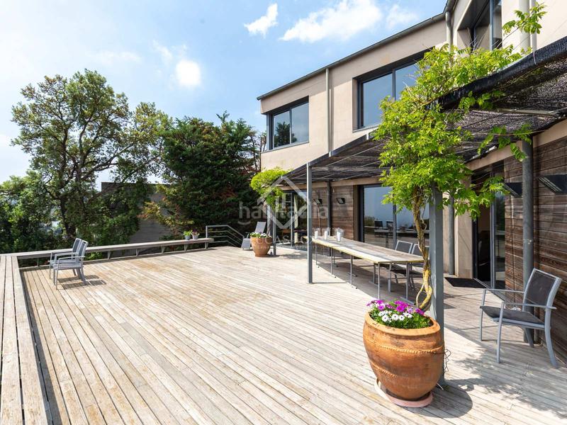 Foto f47dbf1a-bb71-48d4-a87b-32c5902ffc90. Chalet in Vallvidrera - Tibidabo - Les Planes Barcelona