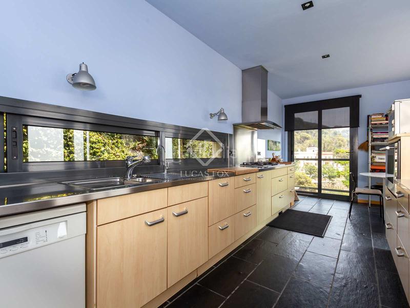 Foto ff58a969-a9fc-47ad-9af4-0ee157bcdb72. Chalet in Vallvidrera - Tibidabo - Les Planes Barcelona