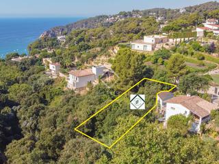 Rural plot in Santa Maria de Llorell. Parcela con vistas al mar en venta en tossa de mar