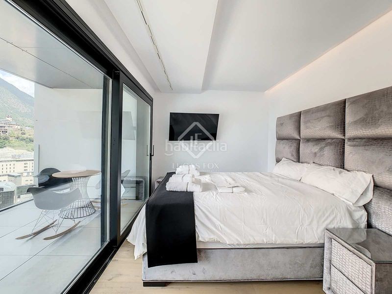 Foto 3b8f430a-4dd7-453c-88ff-fc14e2b6ac0e. Àtic amb calefacció aparcament piscina a Ciudad Universitaria Madrid