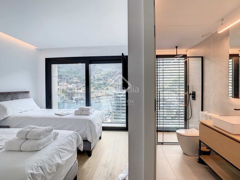 Foto c09aa4f3-f2ad-4f0c-81b0-e2e6c51fb61d. Àtic amb calefacció aparcament piscina a Ciudad Universitaria Madrid