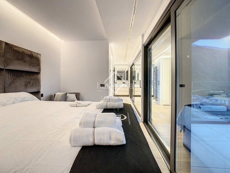 Foto d3a4071f-fef8-4a5a-b622-9a1f8351c3f8. Àtic amb calefacció aparcament piscina a Ciudad Universitaria Madrid