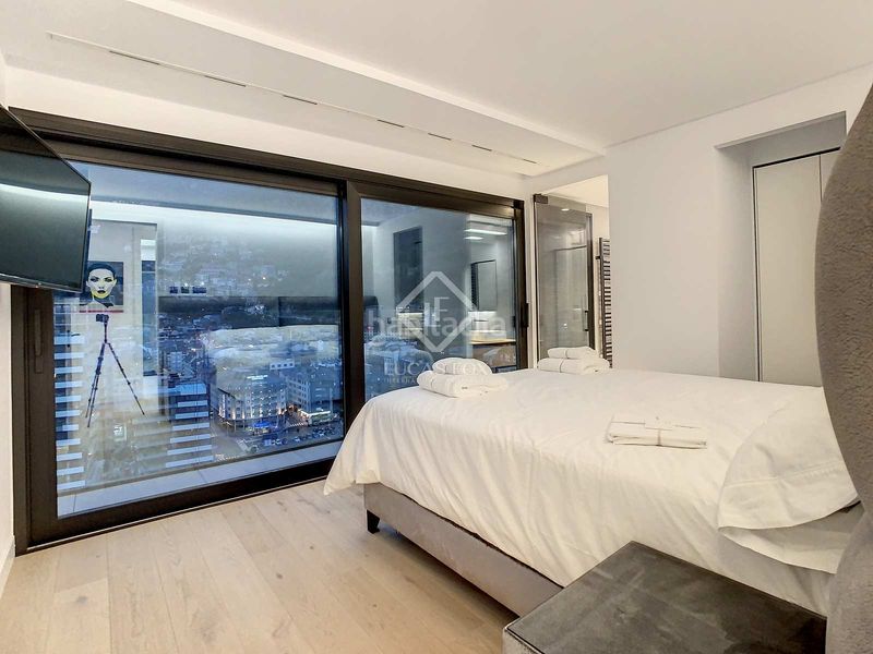 Foto d52f2e27-3d48-446e-8bff-ea2235e974a4. Àtic amb calefacció aparcament piscina a Ciudad Universitaria Madrid