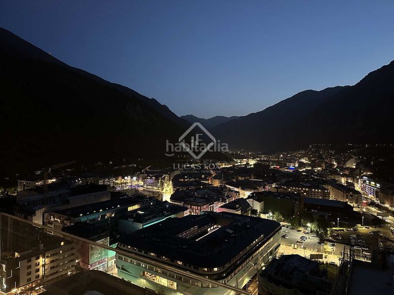 Foto db6348ca-2c23-427f-8315-1a60dd48a3f1. Àtic amb calefacció aparcament piscina a Ciudad Universitaria Madrid