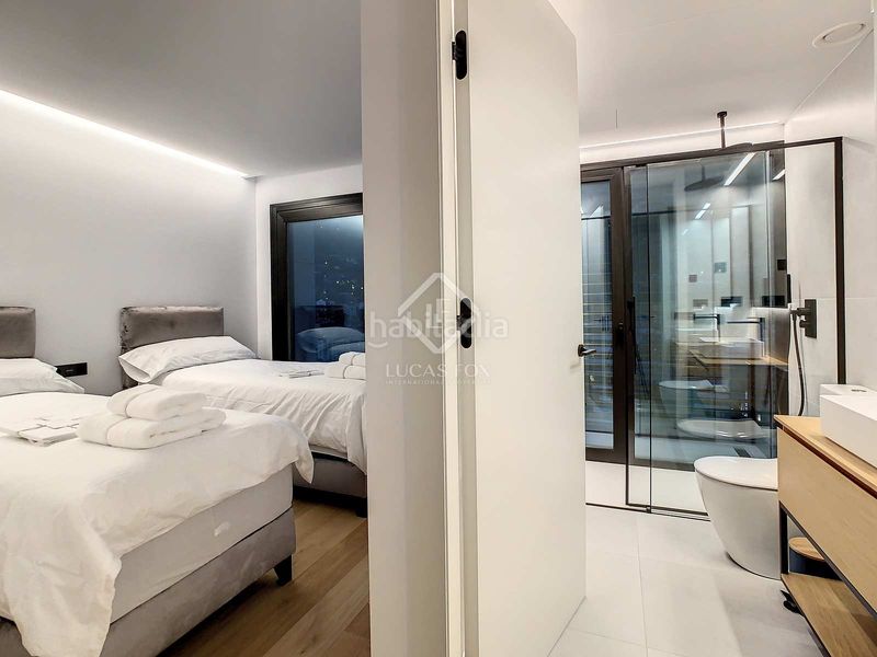 Foto df9ae65f-c247-47b8-9381-e15a7b78b929. Àtic amb calefacció aparcament piscina a Ciudad Universitaria Madrid