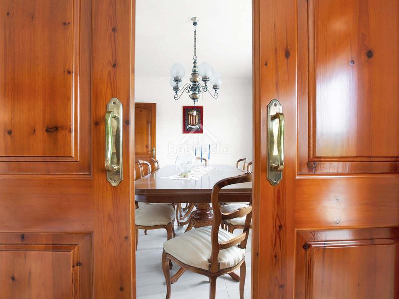 Foto 18b0866e-5dde-4323-8303-6b3893bd37c6. Chalet villa de estilo español de 5 dormitorios sobre una amplia parcela con vistas a mar y montaña en venta en Sant Cebrià de Vallalta