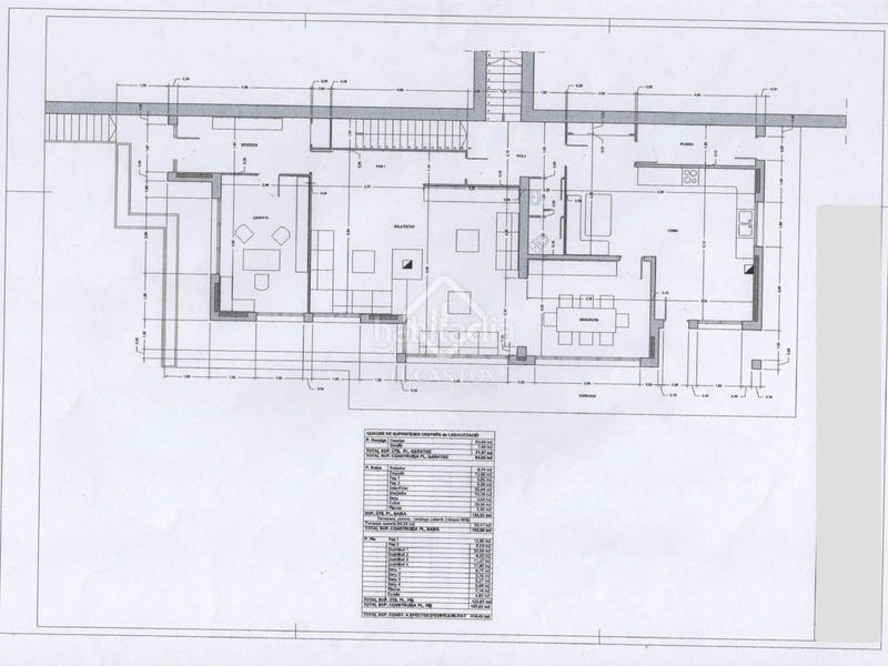 Foto 4d4e669f-5f71-4e1a-821f-a02b4a0bb8f3. Chalet villa de estilo español de 5 dormitorios sobre una amplia parcela con vistas a mar y montaña en venta en Sant Cebrià de Vallalta