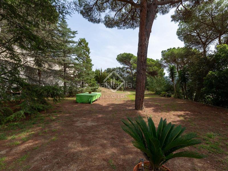Foto a5800f47-76d0-418b-a983-8203ff5163f5. Chalet villa de estilo español de 5 dormitorios sobre una amplia parcela con vistas a mar y montaña en venta en Sant Cebrià de Vallalta