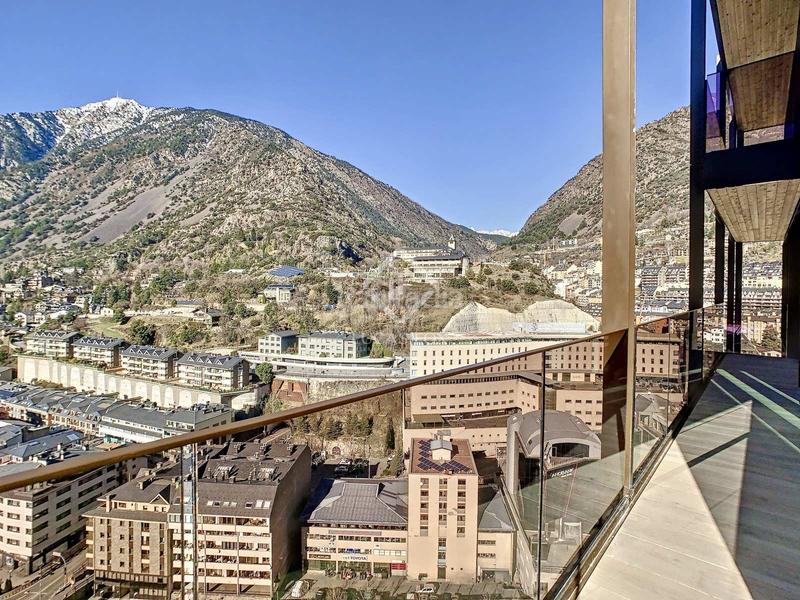 Foto 0d5adf47-bfcb-4509-b631-252af45913b5. Attico con riscaldamento parcheggio piscina in Els Vilars d´Engordany Escaldes-Engordany