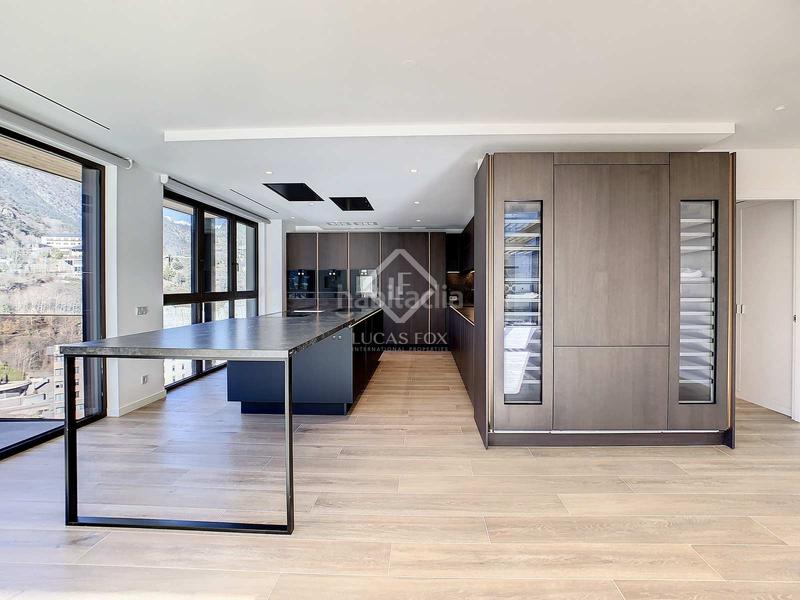 Foto 5750357a-b91d-48a6-a01c-074981a32f3b. Attico con riscaldamento parcheggio piscina in Els Vilars d´Engordany Escaldes-Engordany