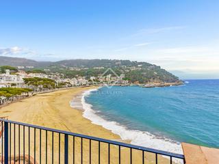 Xalet a La Punxa. Casa de pescadores única en venta en la playa de llafranc