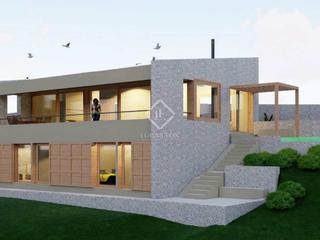 Chalet à Begur. Proyecto de obra nueva con vistas abiertas, ubicado a poca dista