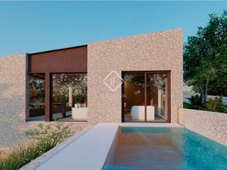 Xalet a Begur. Proyecto de obra nueva con vistas abiertas, ubicado a poca dista