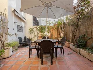 Pis a St. Pere - Sta. Caterina - El Born. Piso de 5 dormitorios con 29m terraza 7 balcones en venta en el