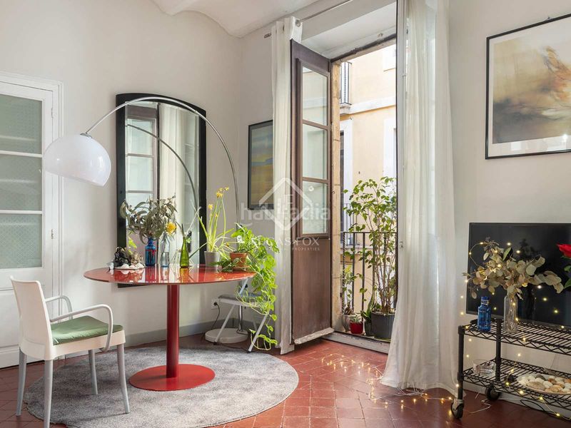 Foto 67560b3d-5455-49f1-9de7-db9e3c7ec13d. Pis a St. Pere - Sta. Caterina - El Born Barcelona