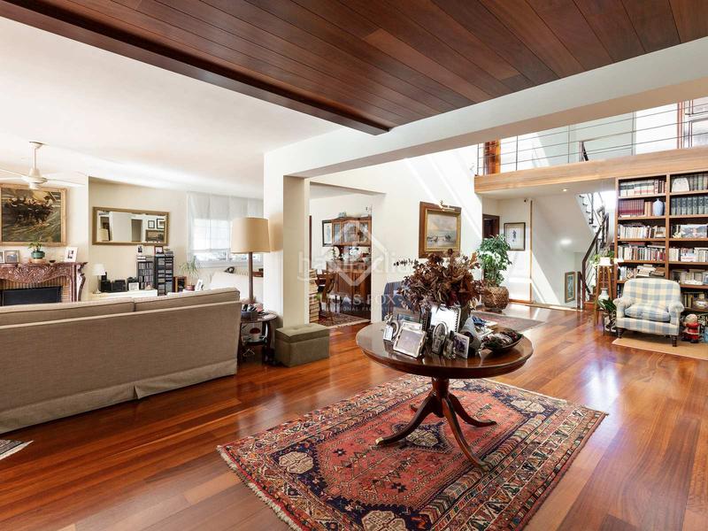 Foto 8d016cc6-b803-45c4-b8b1-707faf999390. Chalet avec chauffage parking piscine dans Mira-sol Sant Cugat del Vallès