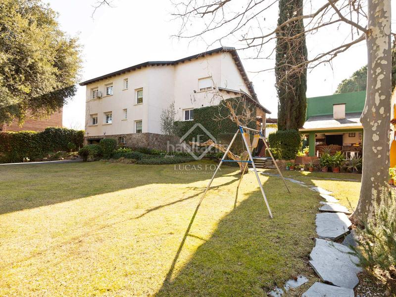 Foto d90baf54-7067-4b48-b9ae-d02b0ef60d6c. Chalet avec chauffage parking piscine dans Mira-sol Sant Cugat del Vallès