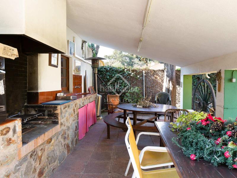 Foto e0f33d95-a97b-4191-b29c-e4d71b8c44a3. Chalet avec chauffage parking piscine dans Mira-sol Sant Cugat del Vallès