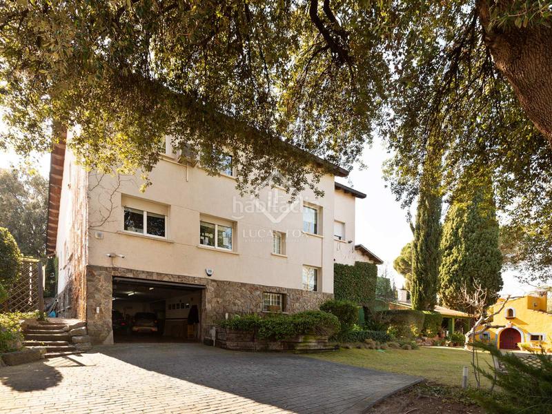 Foto e7476ba1-f6e7-4788-a29e-498a4632741e. Chalet avec chauffage parking piscine dans Mira-sol Sant Cugat del Vallès