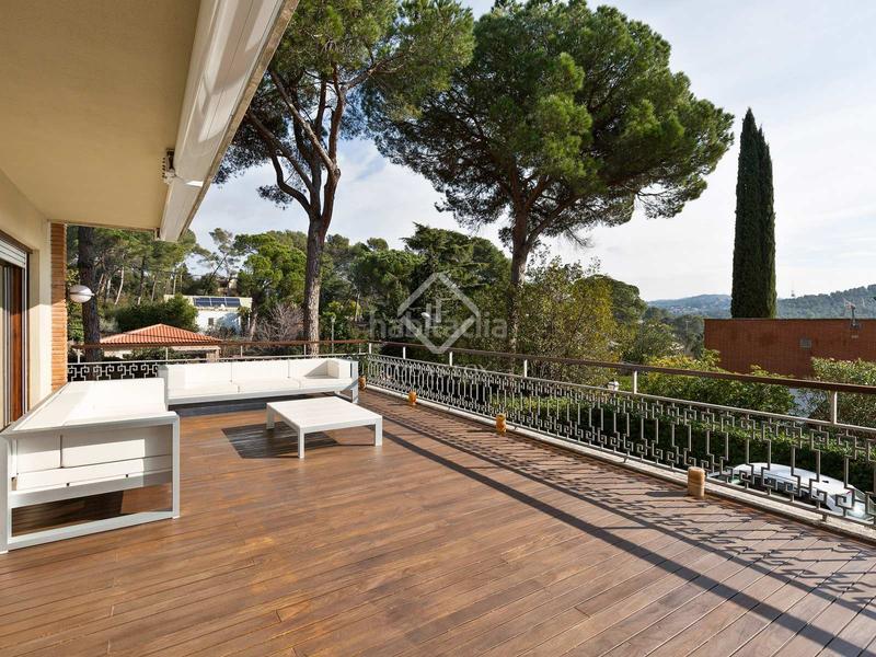 Foto 33353777-367d-4394-b25b-f963d5d0b6e5. Chalet magnífica casa con vistas en venta en Valldoreix en Sant Cugat del Vallès