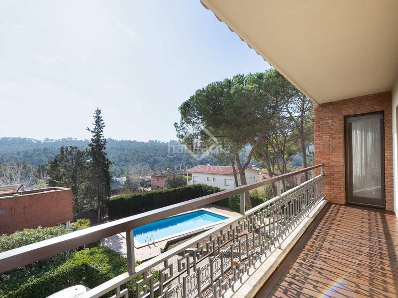 Foto 461d2b4b-d4ee-4485-a882-255bb7625deb. Chalet magnífica casa con vistas en venta en Valldoreix en Sant Cugat del Vallès