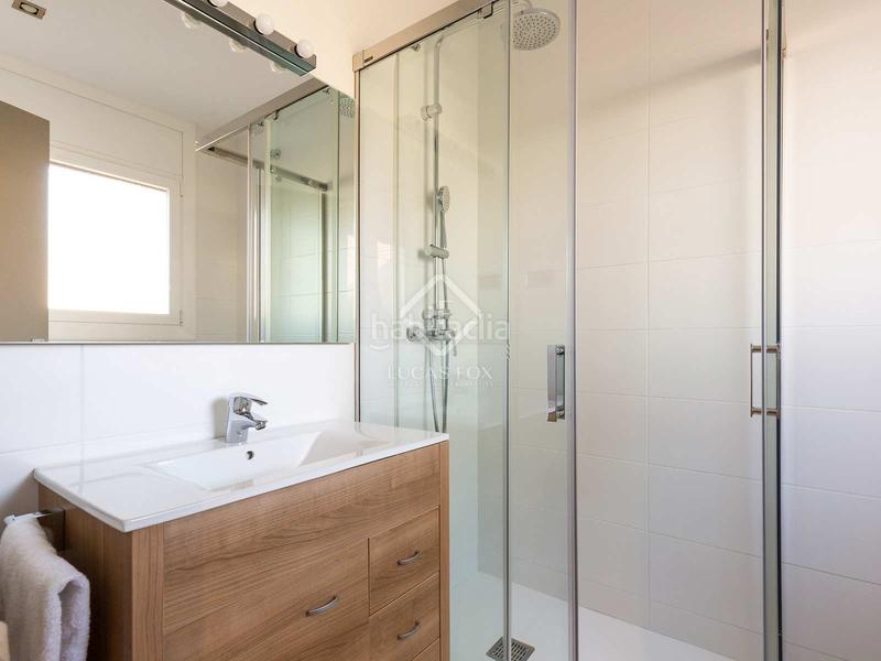 Foto 5c889258-11c9-4381-83e2-b65def8dd1a3. Chalet magnífica casa con vistas en venta en Valldoreix en Sant Cugat del Vallès