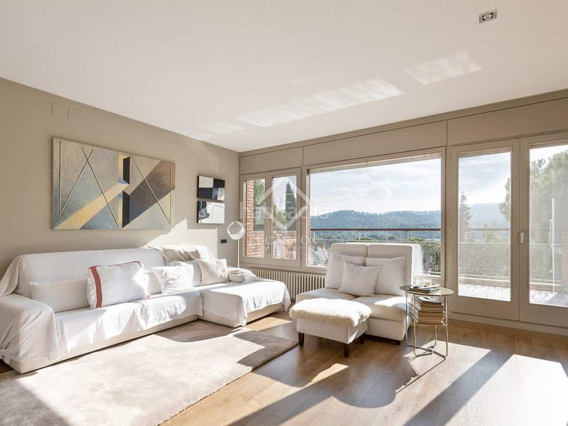 Foto a5620a5c-32a9-4356-8821-64b81f5130b3. Chalet magnífica casa con vistas en venta en Valldoreix en Sant Cugat del Vallès