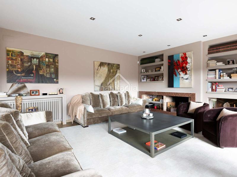 Foto b10c5f59-6fa1-4175-ade1-fb76027e90fe. Chalet magnífica casa con vistas en venta en Valldoreix en Sant Cugat del Vallès