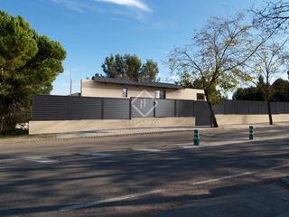 Chalet en Bellaterra. Parcela con proyecto de una casa con gran eficiencia energtica