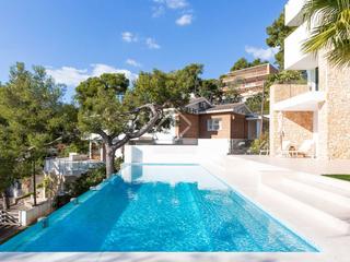 Chalet à Bellamar. Magnífica villa de estilo ibicenco de lujo en venta en la mejor