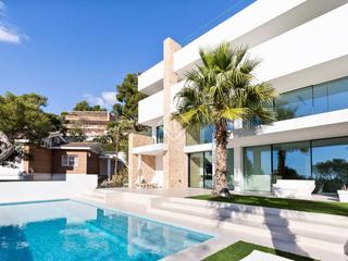 Chalet in Bellamar. Magnífica villa de estilo ibicenco de lujo en venta en la mejor