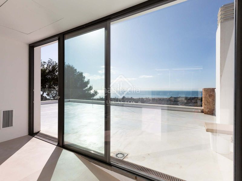 Foto a487279f-d1b0-4e7c-a29d-eaac6682db4a. Xalet amb aparcament piscina a Bellamar Castelldefels