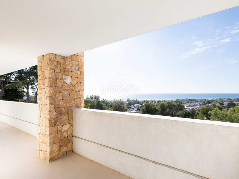 Foto f464c427-8770-4e30-8e9e-15da910860e1. Xalet amb aparcament piscina a Bellamar Castelldefels