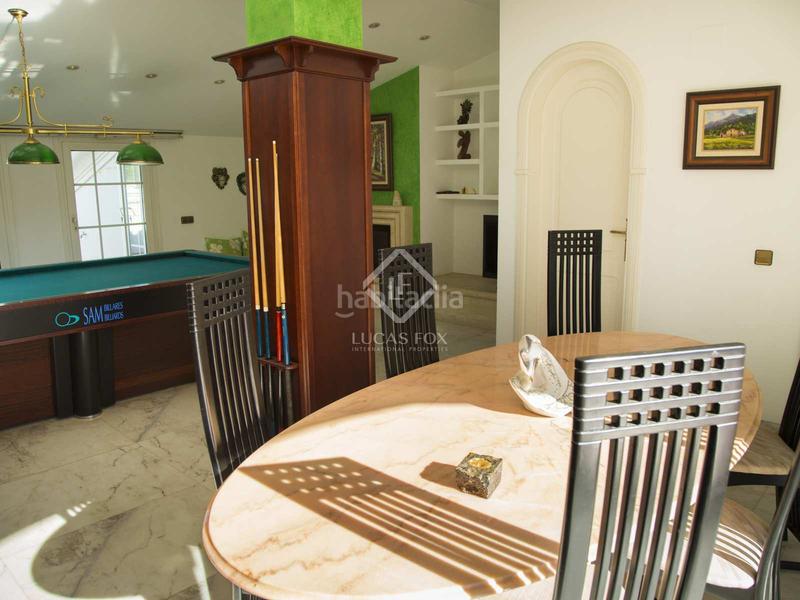 Foto d6df84e3-9273-4dad-8a1e-67a665a64780. Chalet casa de lujo de 6 dormitorios con piscina en venta mar en Gavà