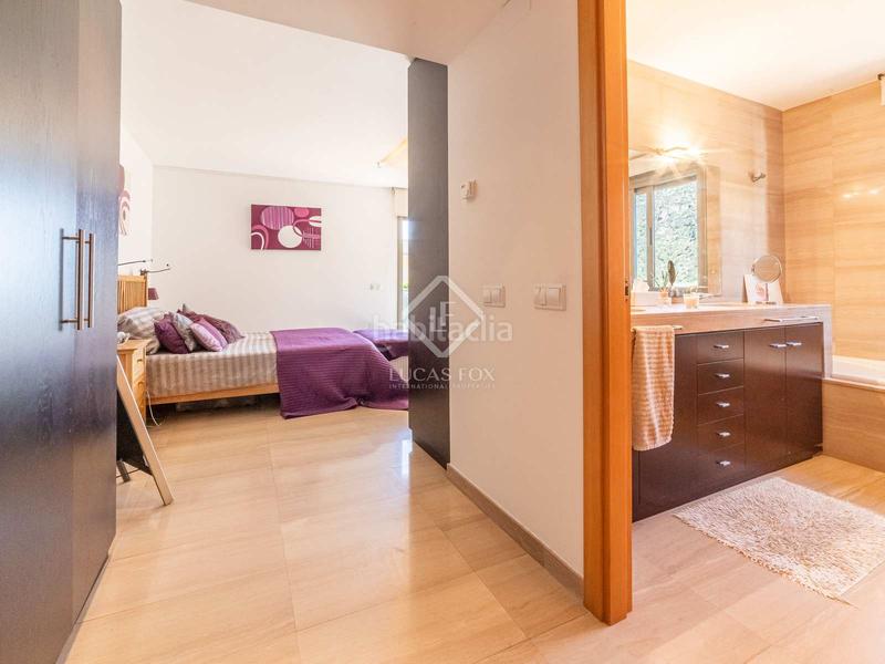 Foto 5e98c5d7-21ae-4e95-896a-9969e3d387f7. Chalet magnífica casa con vistas excepcionales en venta en botigues en Sitges