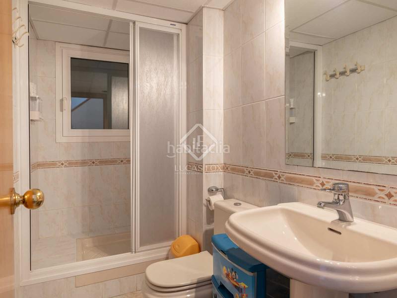 Foto 92503fc1-fe9d-4355-8713-36dbba86333e. Chalet casa adosada en venta en primera línea de mar mar, una zona exclusiva muy cerca de barcelona. en Gavà